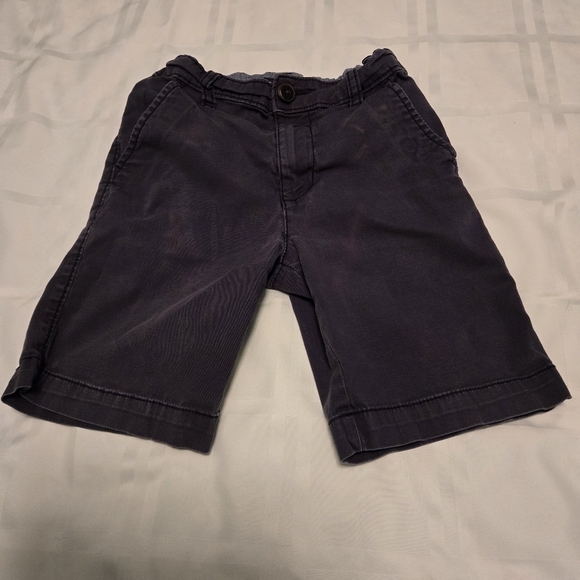 Lot of 3: Pokémon, Oshkosh, and Nike boys size 4-5 - Picture 10 of 14